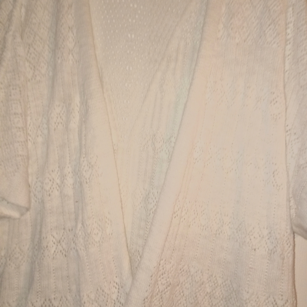 Croft and Borrow White Cardigan